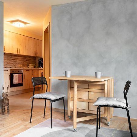Gemuetliche Ferienwohnung Mit Terrasse Und Bergblick انزل المظهر الخارجي الصورة