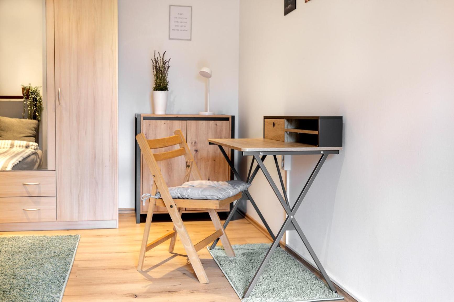 Gemuetliche Ferienwohnung Mit Terrasse Und Bergblick انزل المظهر الخارجي الصورة